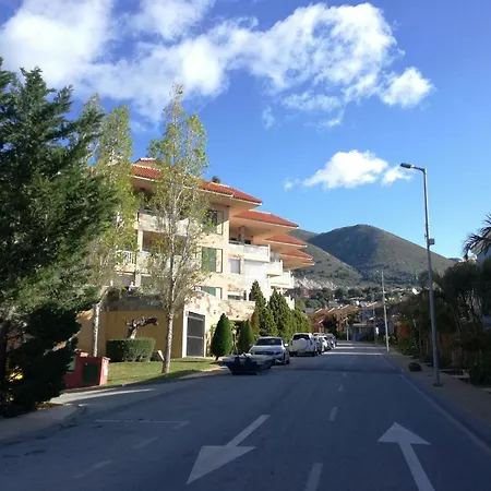 With One Bedroom In La Capellania, With Wonderful Sea View, Lägenhet